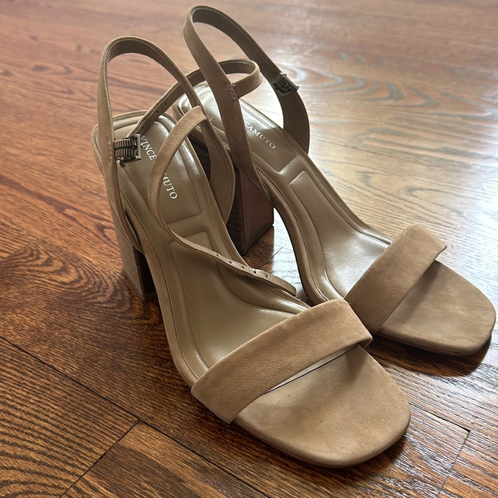 Vince Camuto Heel
